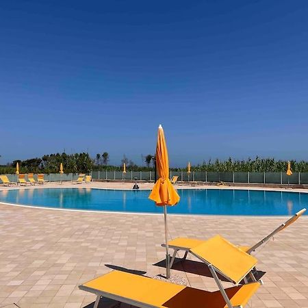Casa Vacanze กัมโปมาริโน ภายนอก รูปภาพ