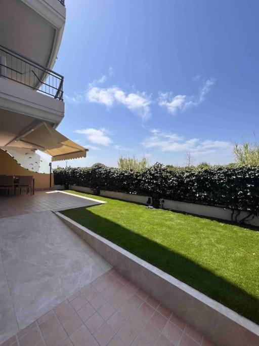 Casa Vacanze กัมโปมาริโน ภายนอก รูปภาพ