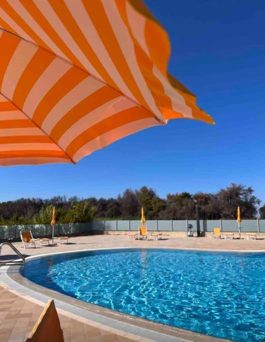 Casa Vacanze กัมโปมาริโน ภายนอก รูปภาพ